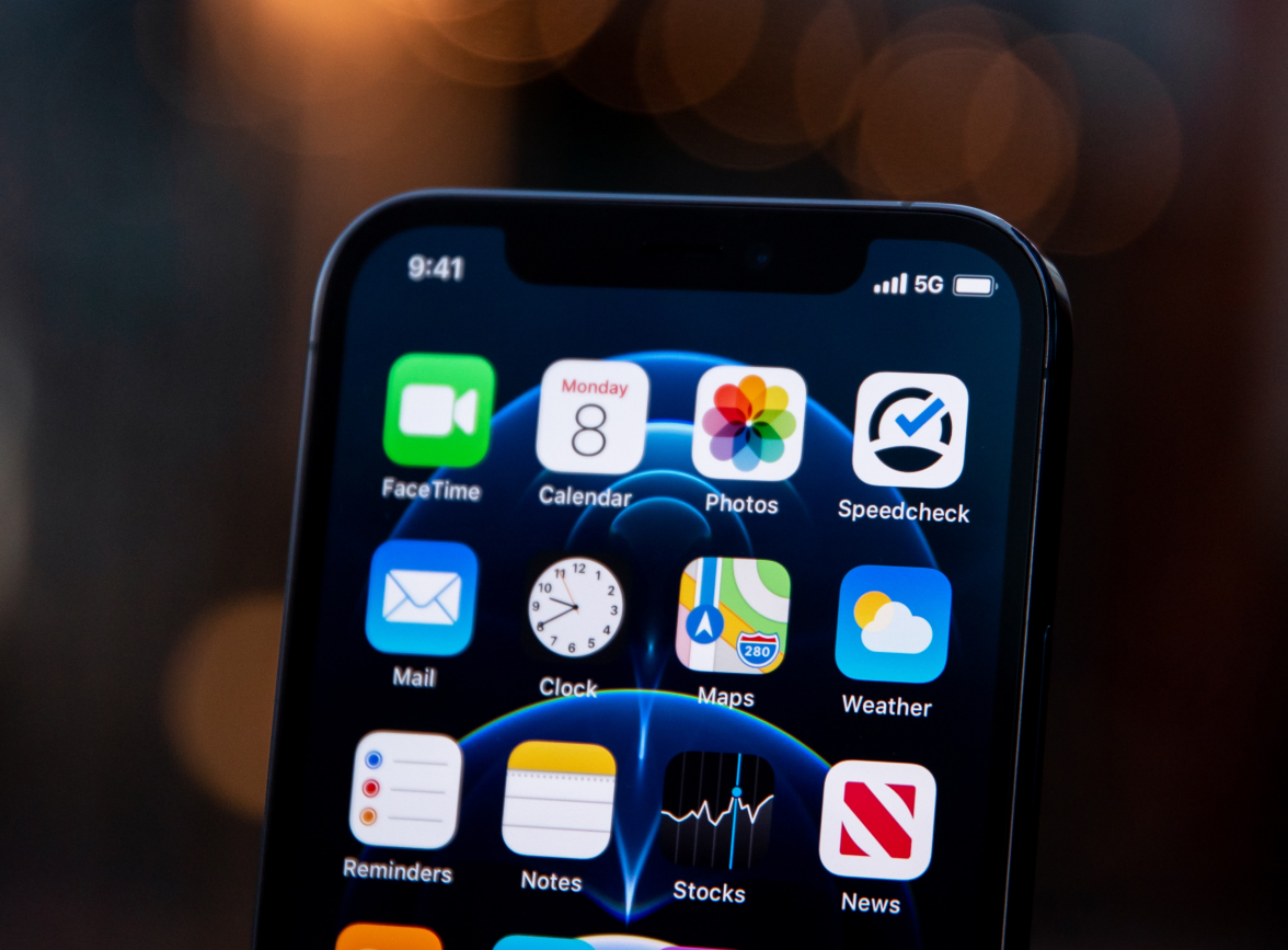 平安苹果手机维修分享为什么 iPhone 12 在冬季会自动关机 